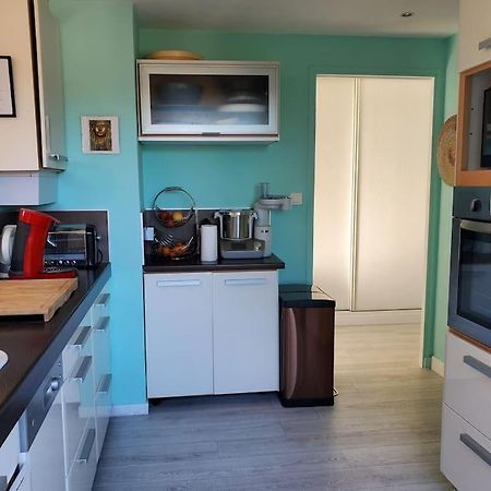 Lou Beach Home 75 M2 A 300 M De La Plage Avec Vue Mer La Ciotat Luaran gambar