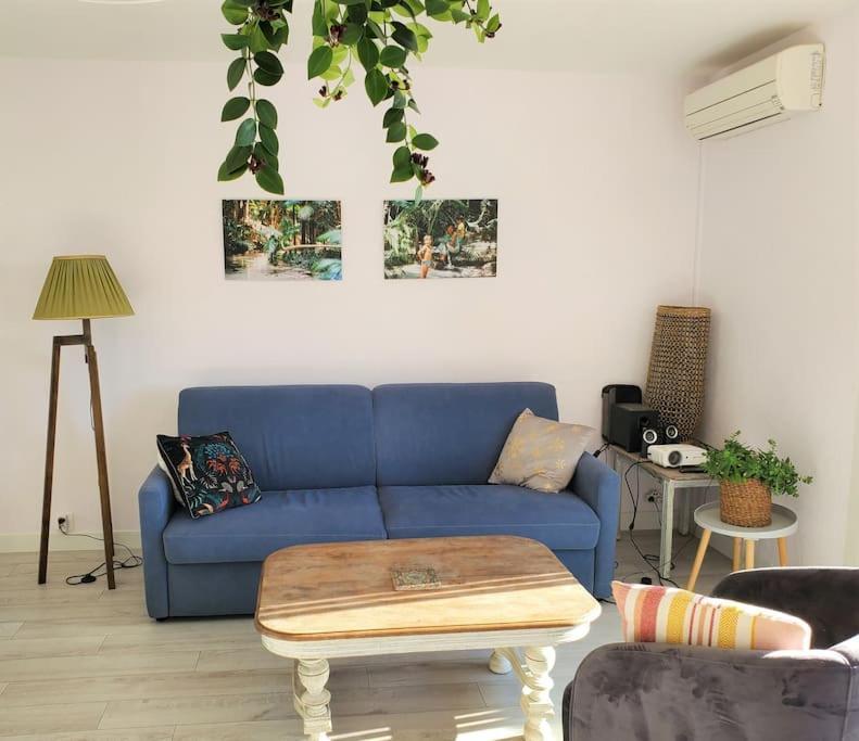 Lou Beach Home 75 M2 A 300 M De La Plage Avec Vue Mer La Ciotat Luaran gambar