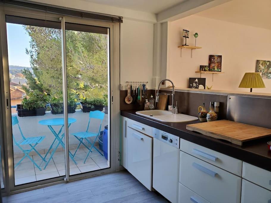 Lou Beach Home 75 M2 A 300 M De La Plage Avec Vue Mer La Ciotat Luaran gambar